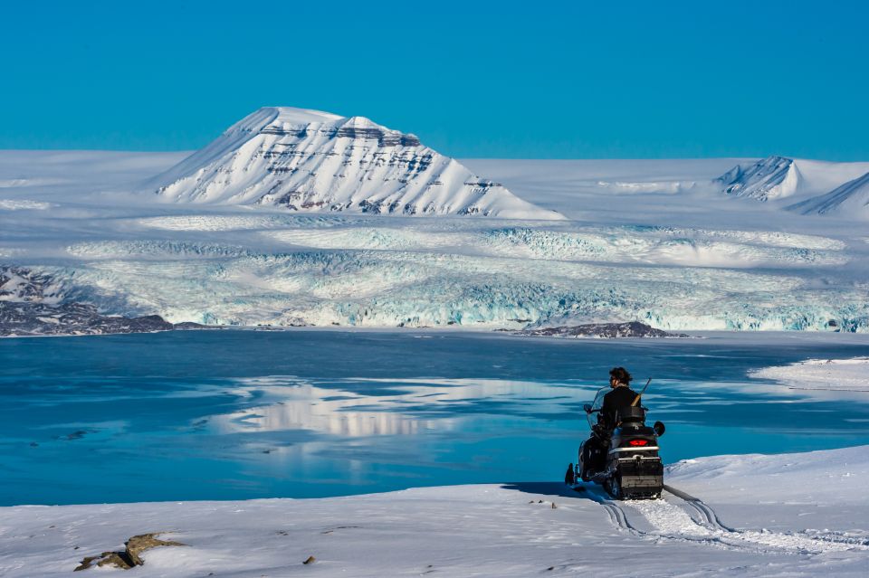 From Longyearbyen: 3-Day Snowmobile Tour to Pyramiden - Key Points