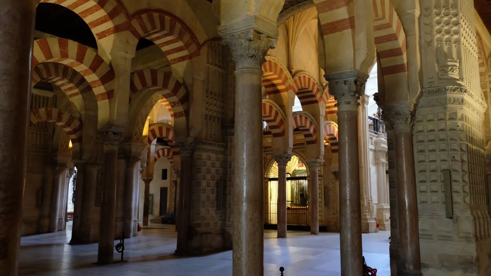 From Malaga: Private Guided Walking Tour of Córdoba - Key Points