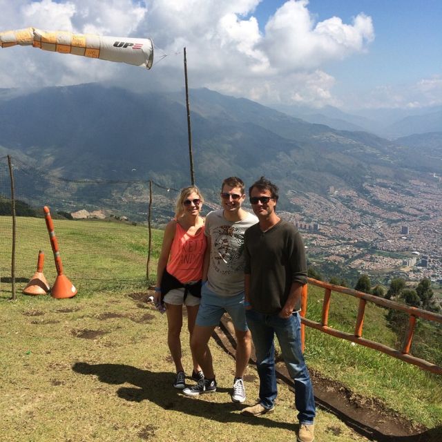 From Medellin: Andes Paragliding Expereince - Key Points