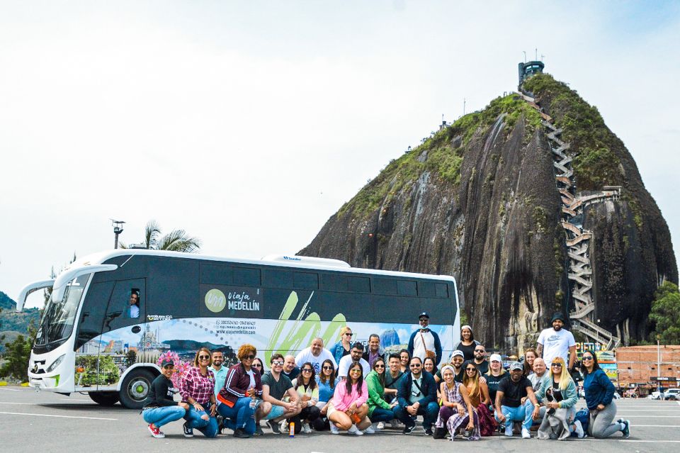 From Medellin: Guatape El Peñol With Boat, Breakfast & Lunch - Key Points