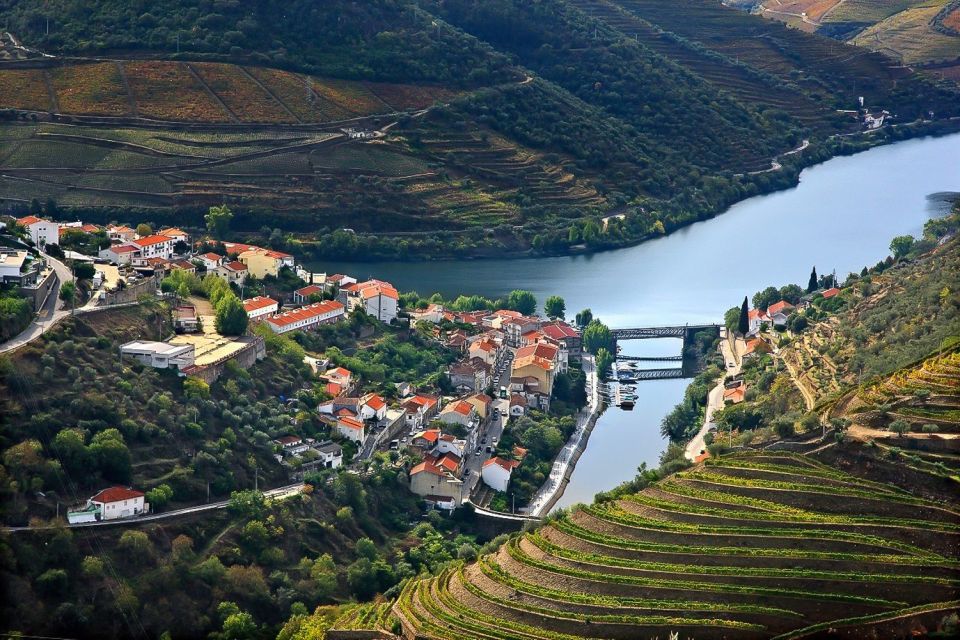 From Porto: Pinhão and Douro Valley Scenic Boat Tour - Key Points