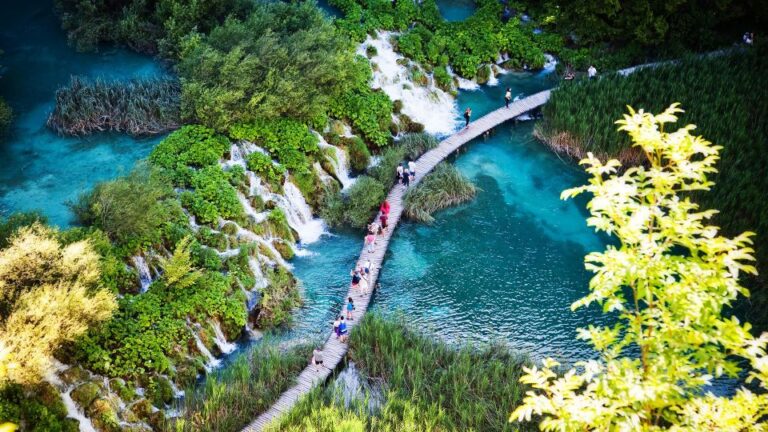 From Split and Trogir: Plitvice Lakes Economy Group Tour