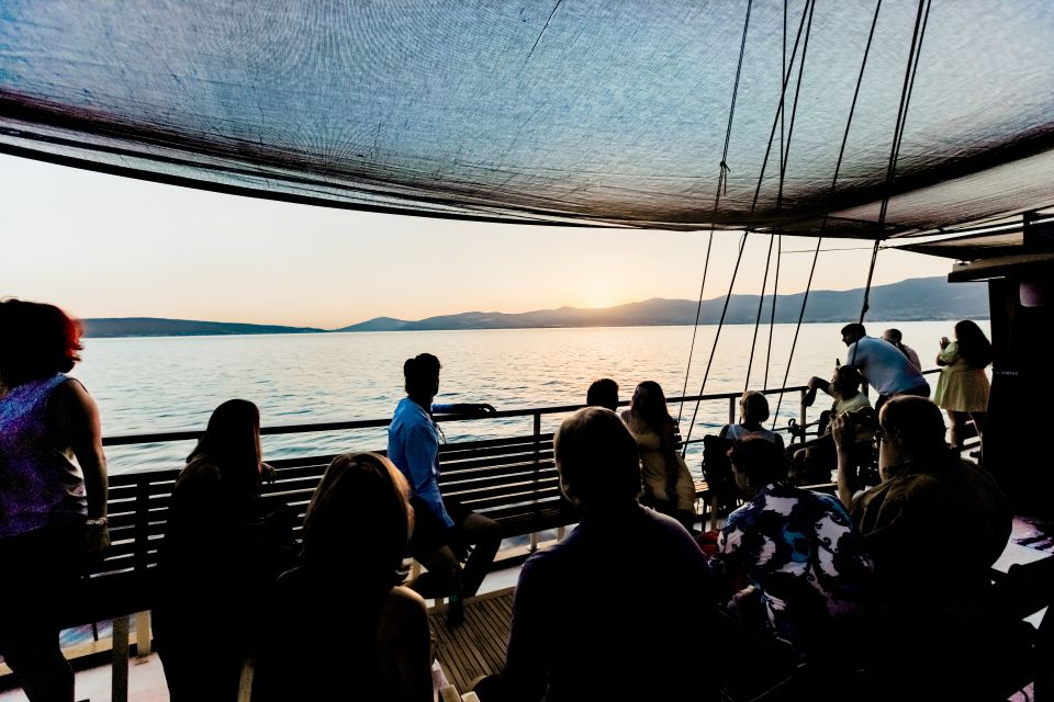 From Split: Sunset Cruise With Live Music - Key Points