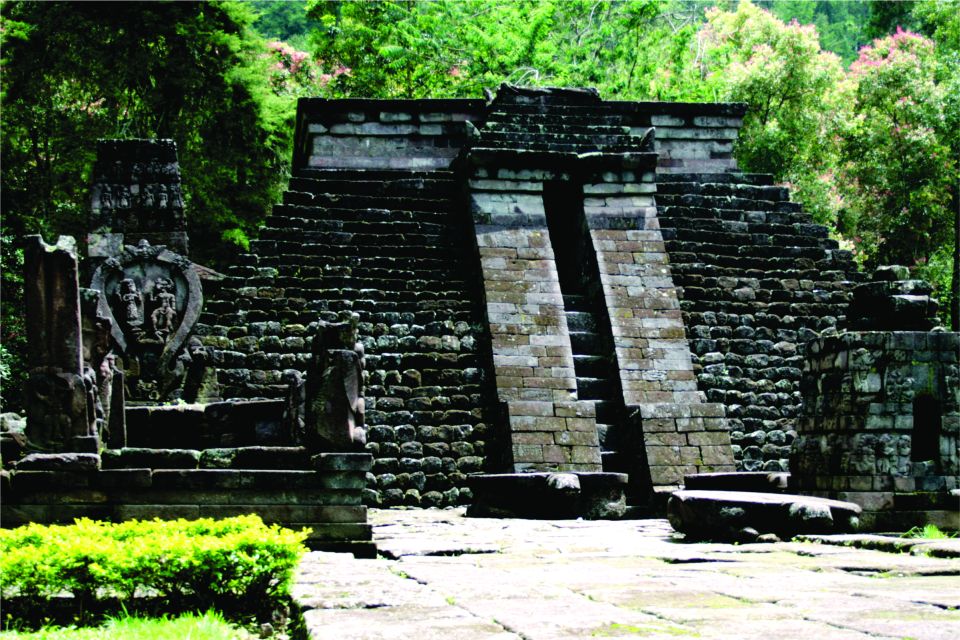 From Yogyakarta: Cetho, Sukuh Erotic Temple and Solo City - Key Points