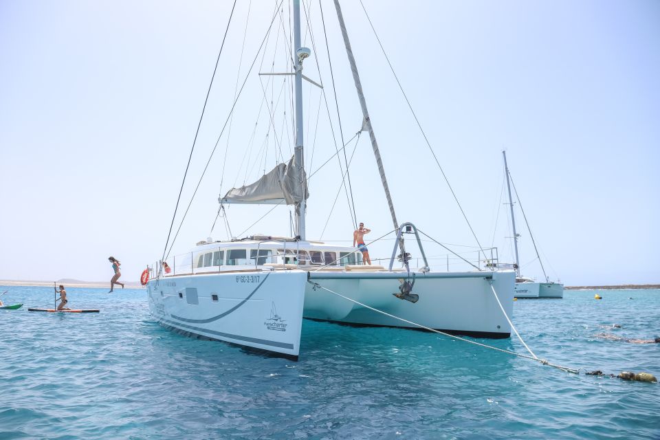 Fuerteventura: Private Luxury Catamaran to Lobo Island - Key Points