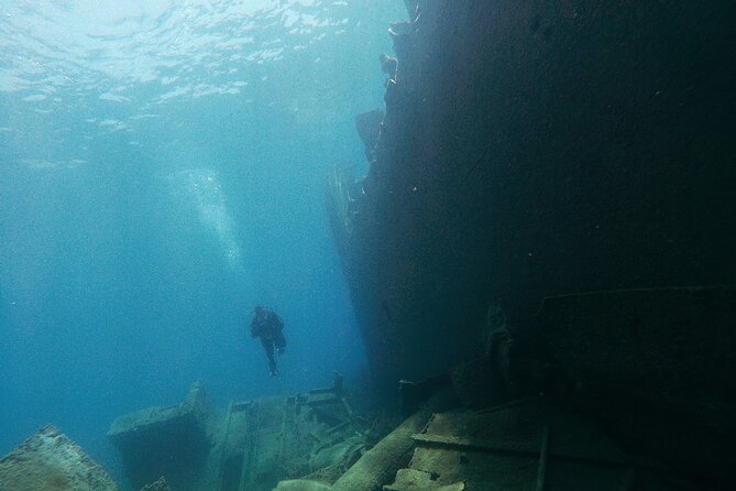Full-Day Byron Shipwreck Dive for Certified Divers With Lunch - Key Points