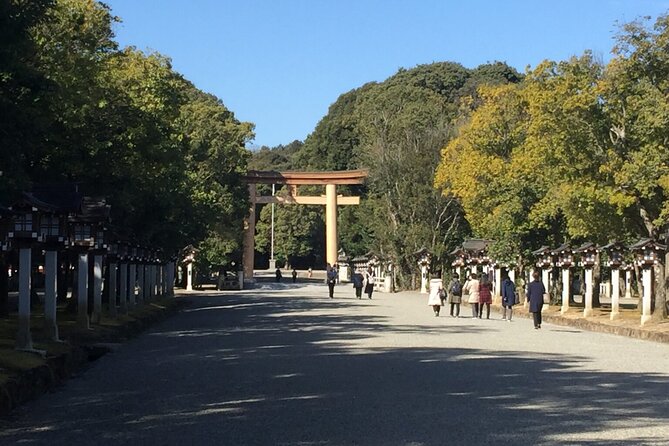 Full-Day Private Guided Tour to Kashihara - Key Points