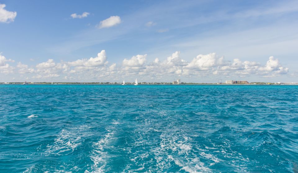 Full-Day Sail in Luxurious Catamaran to Isla Mujeres - Key Points
