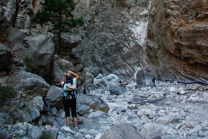 Full-Day Samaria Gorge Private Hiking Tour - Key Points