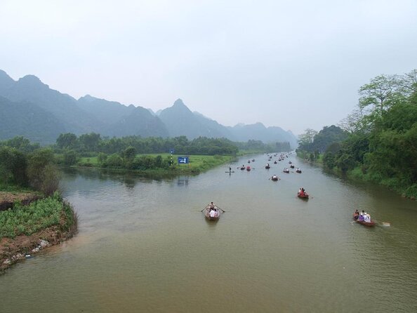 Full Day Tour to Perfume Pagoda With Traditional Boat Ride - Key Points