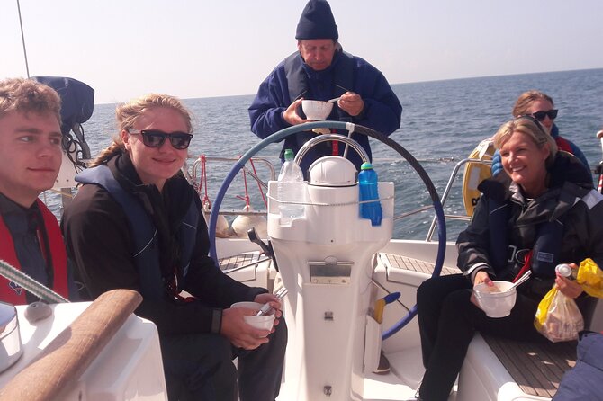 Fun Day Sailing for Family and Friends - Key Points