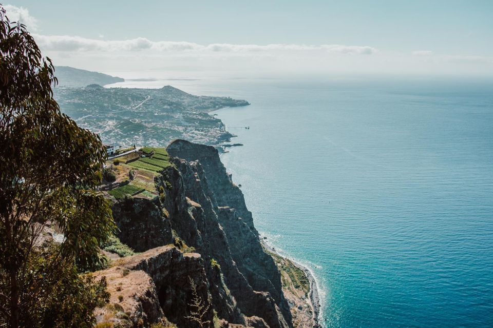 Funchal: Island Explorer Madeira by 4X4 Half Day Center - Key Points