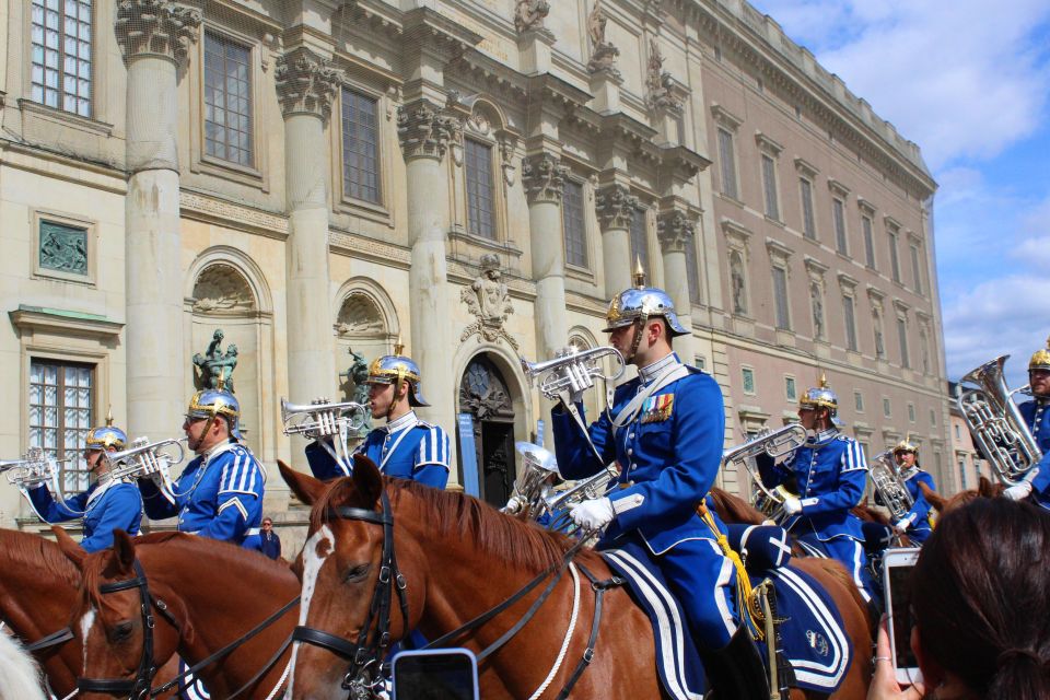 Gamla Stan: Essential Tour of Stockholm - Key Points