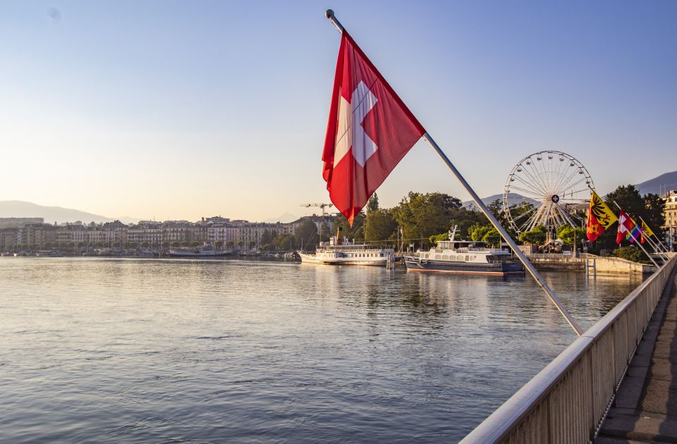 Geneva: Express Walk With a Local in 60 Minutes - Key Points