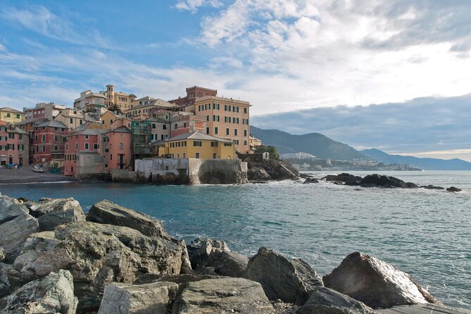 Genoa : Private Custom Walking Tour With A Local Guide - Key Points