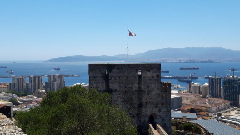 Gibraltar Sightseeing – Classic Rock Tour
