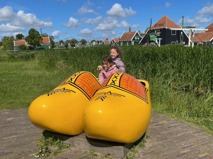 Giethoorn, Private Boat Tour & Zaanse Schans Windmills - Key Points