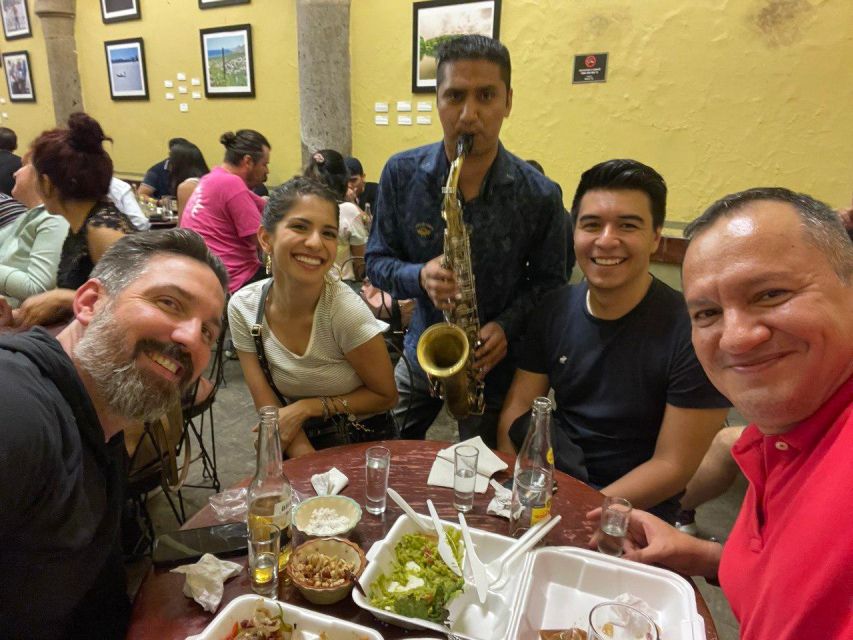 Guadalajara: Mexican Pubs and Fiesta Tour! - Key Points