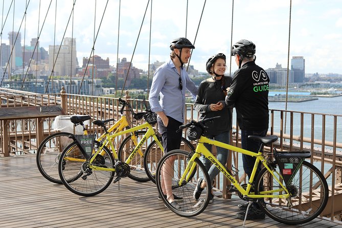 Guided Bike Tour of Lower Manhattan and Brooklyn Bridge