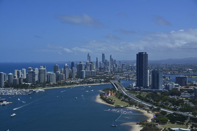 Guided Tour "Love Stories of Gold Coast" - Key Points