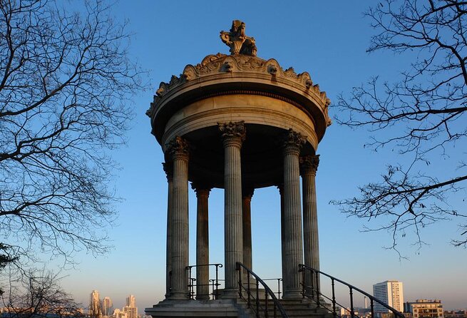 Guided Tour of Buttes Chaumont and Its Surroundings - Key Points