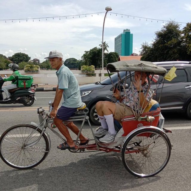 Half Day Chiang Mai Old City By Samlor ( Three Wheels) - Key Points