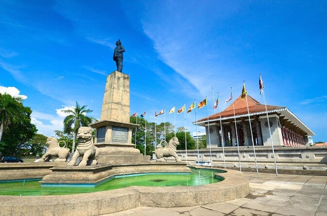 Half Day City Tour of Colombo - Key Points