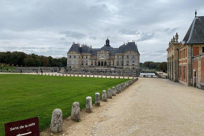 Half Day Private Castle Visit Vaux Le Vicomte 7 Hours - Key Points