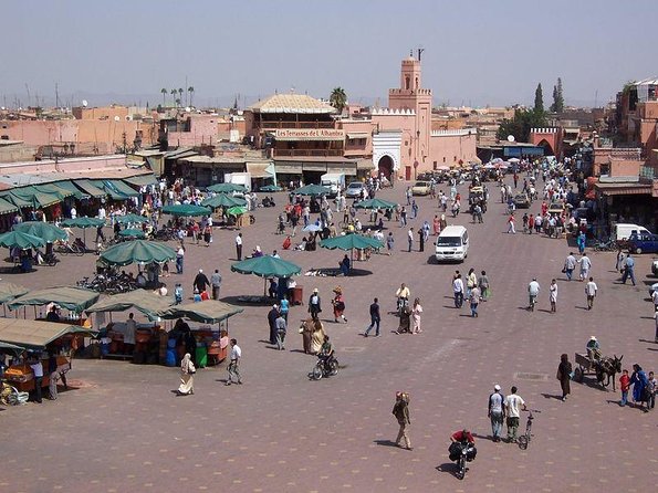 Half-Day Private Guided Tour of Marrakech Medina With Pickup - Key Points