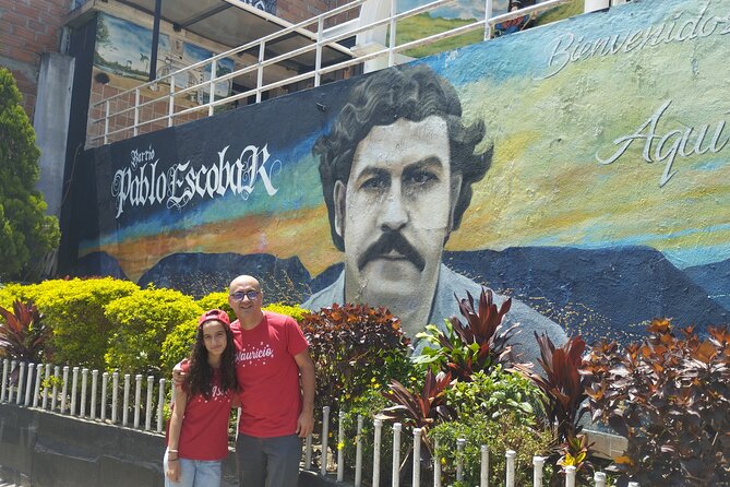 Half-Day Private Historical Tour in Pablo Escobar With Cable Car - Key Points