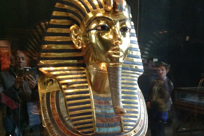 Half Day Tour Visit Egyptian Museum With Private Transfer - Key Points