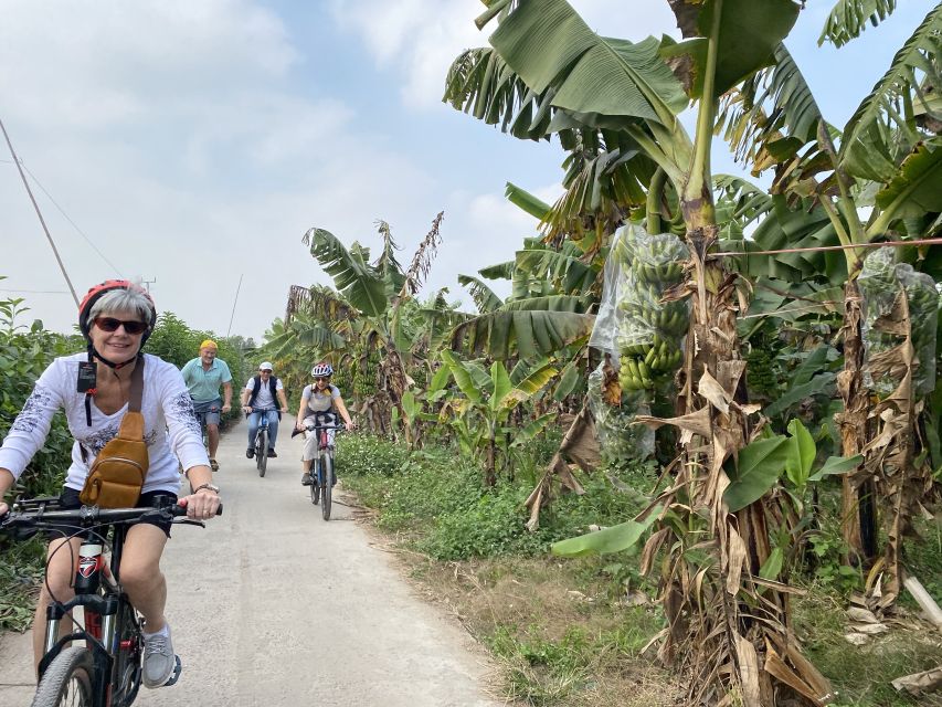 Hanoi: Bike Tour Through Hidden Gems and Banana Island - Key Points
