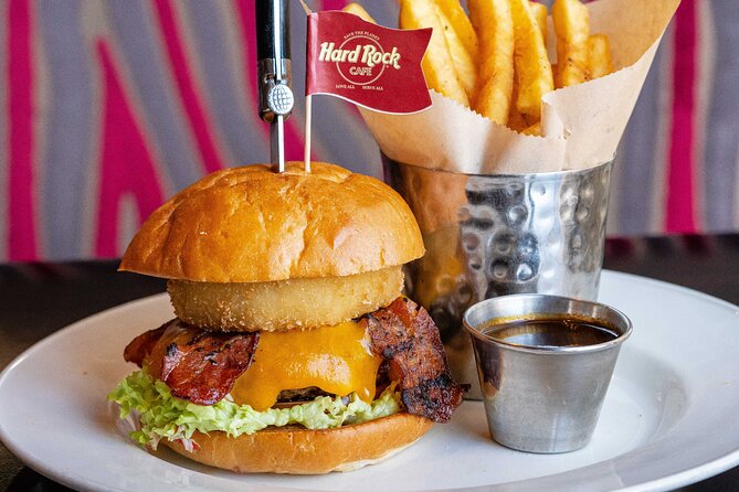 Hard Rock Cafe Berlin With Set Lunch or Dinner - Key Points