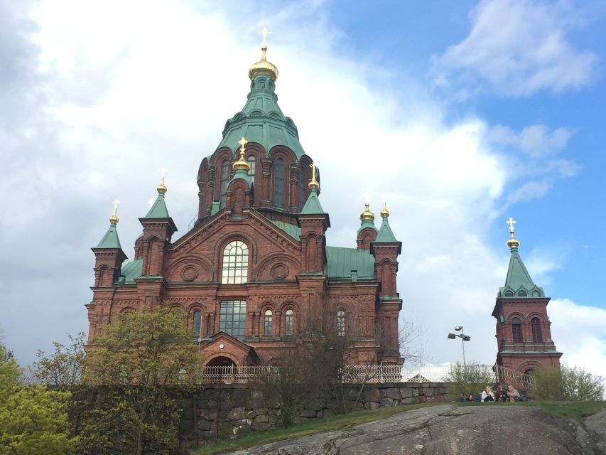 Helsinki: Historical Highlights Self-Guided Audio Tour - Key Points