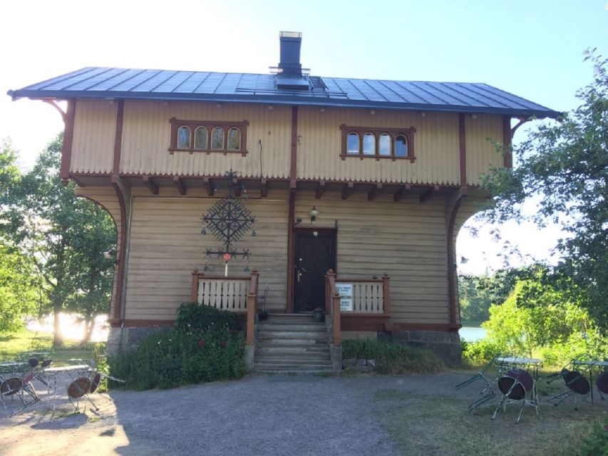 Helsinki: Sightseeing Tour With Seurasaari Open-Air Museum - Key Points