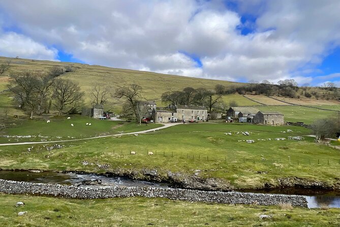 Herriot and Yorkshire Dales Day Trip From York - Key Points