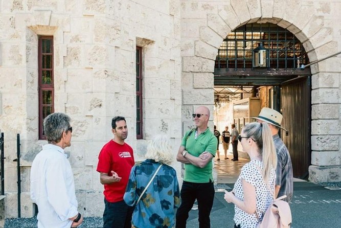 Highlights of Fremantle: Convicts and Colonials Guided Tour - Key Points