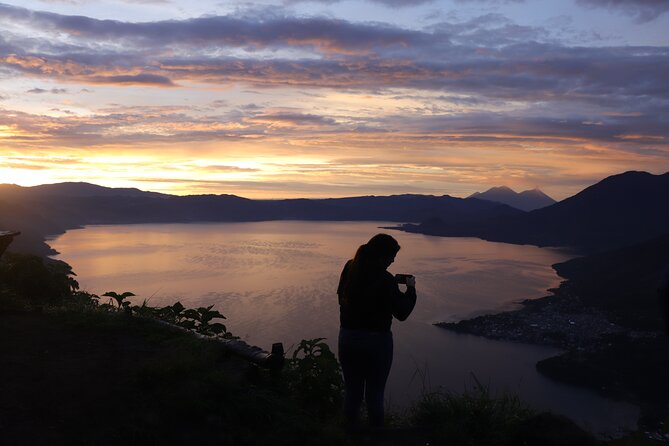 Hike for the Sunrise on Indian Nose and Kayaking Tour - Activity Overview