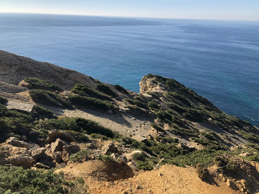 HIKE: Jurassic Dinosaur Trail Walking Tour at Cabo Espichel - Key Points