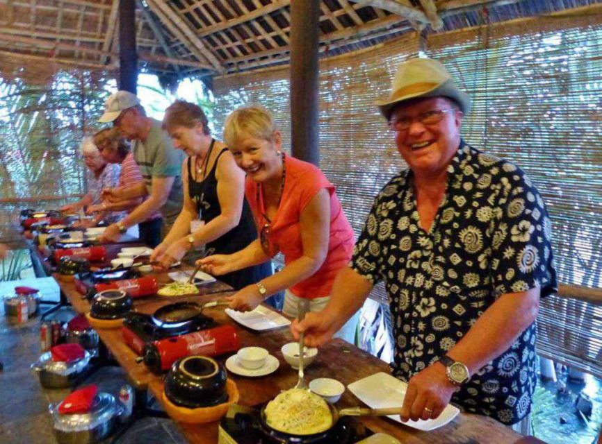 Hoi An: Market Trip, Basket Boat & Cooking Class With Locals - Key Points