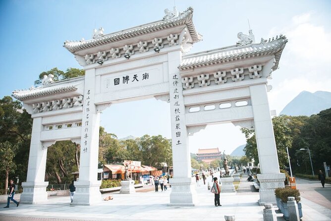 Hongkong Ngong Ping 360 Cable Car Return Tickets - Key Points