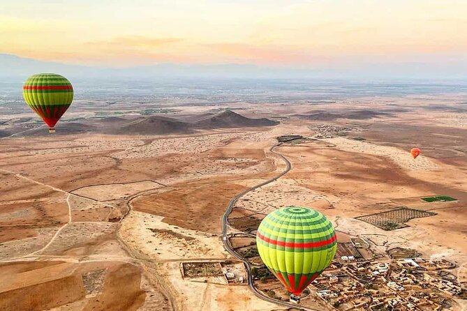 Hot Air Balloon Flight Over Marrakech With Traditional Breakfast - Experience a Sunrise Balloon Ride