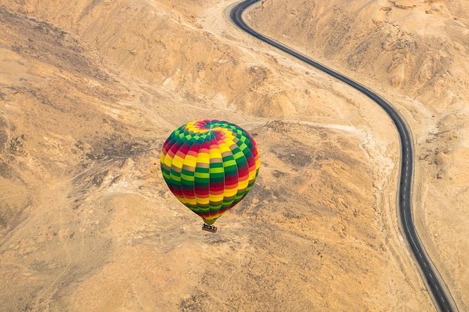 Hot Air Balloon Ride in Luxor Egypt With Transfers Included - Key Points