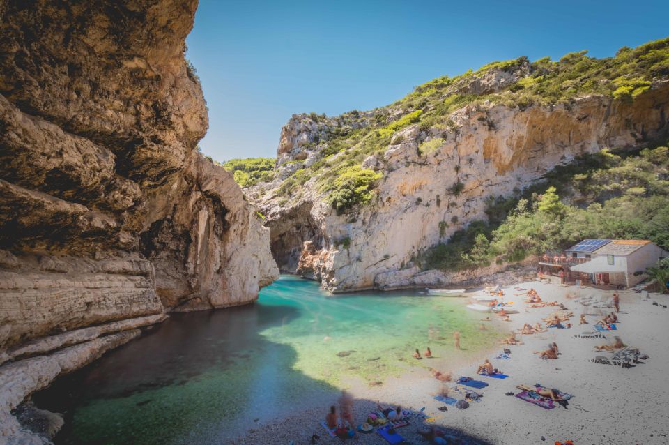 Hvar: Blue and Green Caves Boat Tour With Stiniva Beach - Key Points