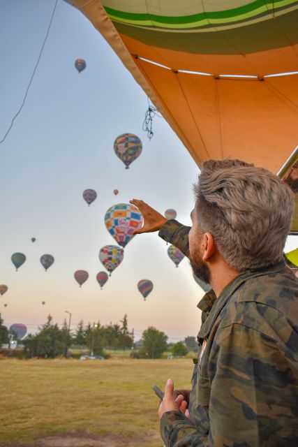I Fly in a Hot Air Balloon From Mexico City and Have Breakfast in a Cave - Key Points