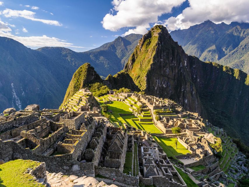 Inca Citadel and Machu Picchu Mountain - Key Points