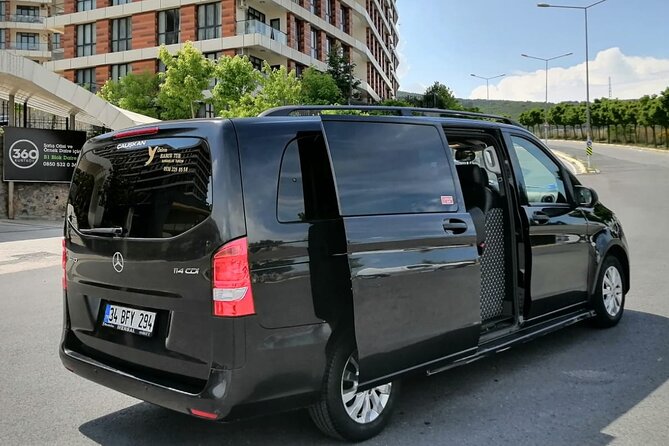 Istanbul Airport Transfer Private Minvan - Key Points