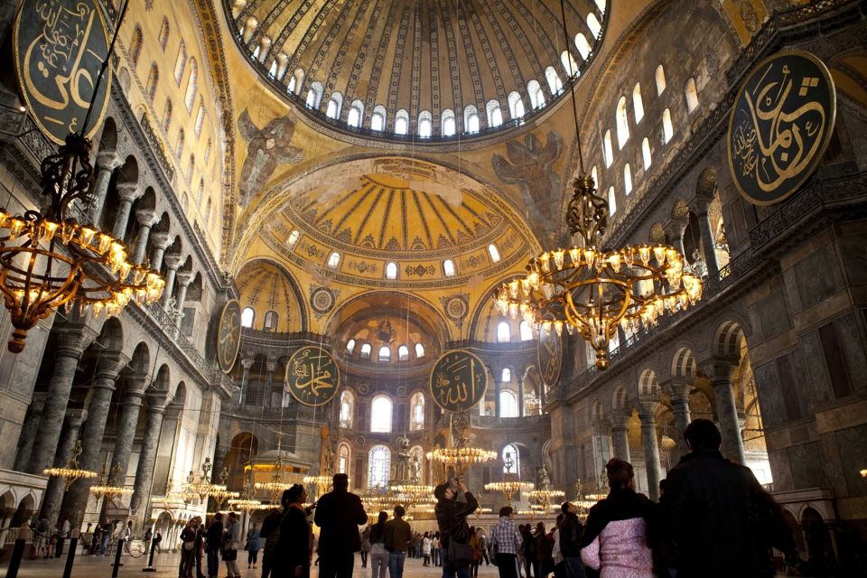 Istanbul: Half-Day Highlights Guided Tour - Key Points