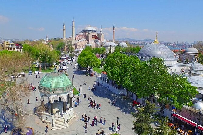 Istanbul Small-Group Walking Tour, Hagia Sophia, Grand Bazaar - Key Points