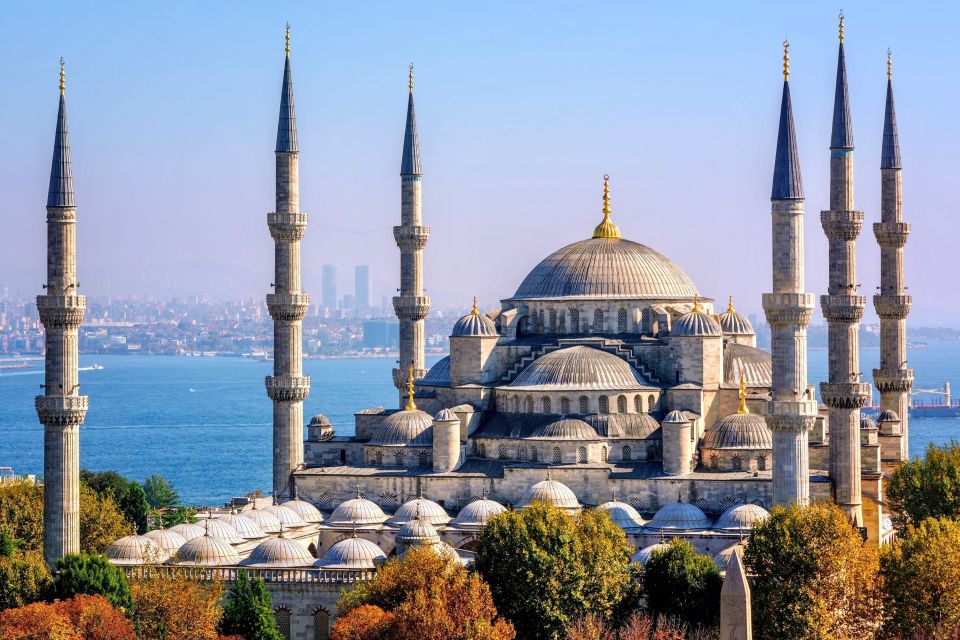 Istanbul: Topkapi Palace & Harem and Blue Mosque Guided Tour - Key Points